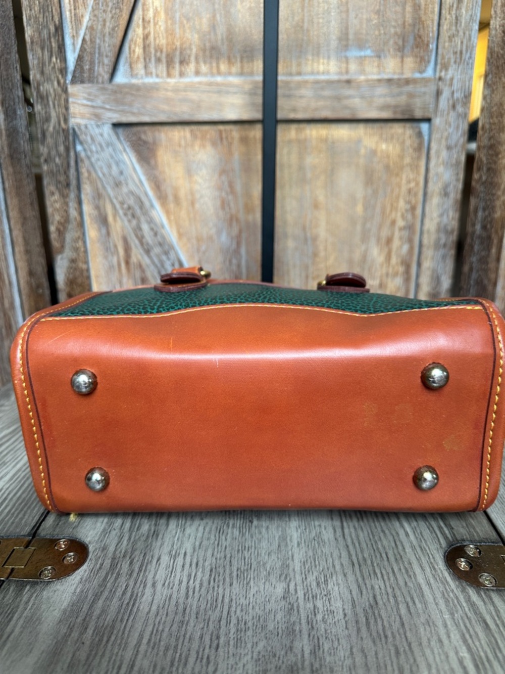 Dooney & Bourke Vintage Green and Brown Pebbled Leather Satchel Tote Handbag - Picture 4 of 14